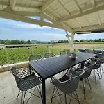 Magnifique Plain Pied Avec Piscine *