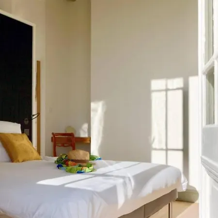 Magnifique Plain Pied Avec Piscine *