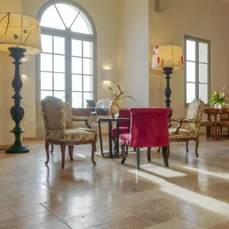 Magnifique Plain Pied Avec Piscine